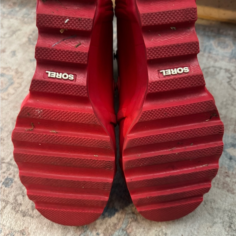 Sorel Joan Women's Red Wedge Rain Boots - Picture 6 of 7